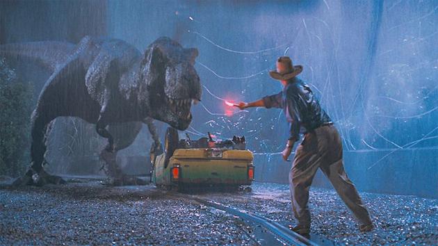 《侏罗纪公园》系列电影给人们留下了这样一种印象,以为霸王龙(学名